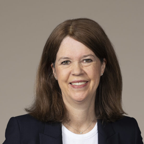Profile shot for Hannah Milne