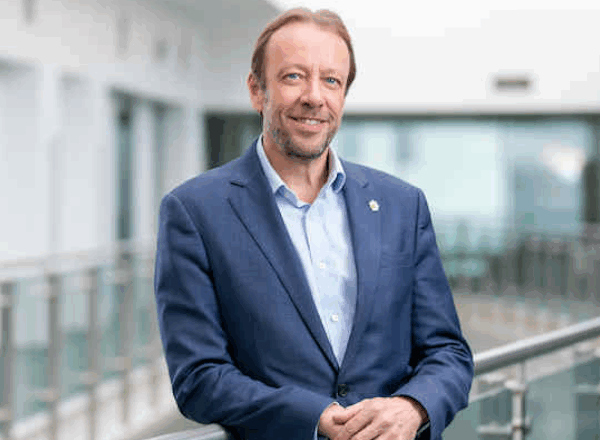 Profile shot for Professor Graham Lord