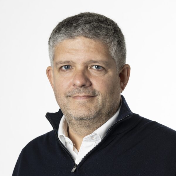 Profile shot for Barry Winterton