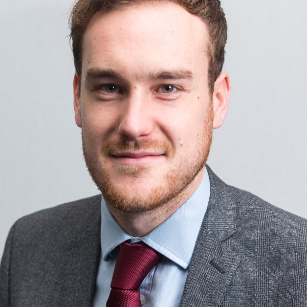 Profile shot for Andrew Lunt